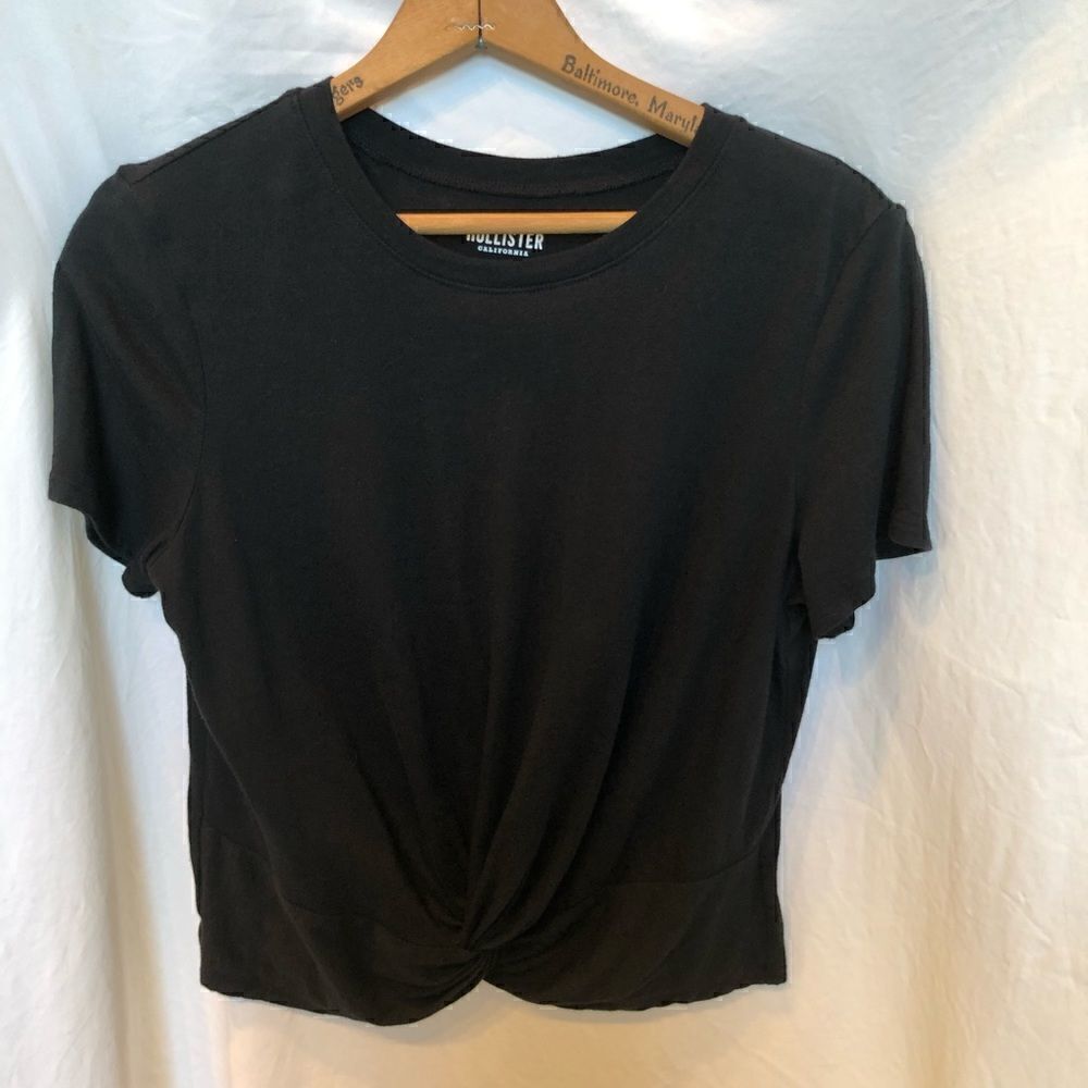 Hollister Cropped Shirt Black Medium